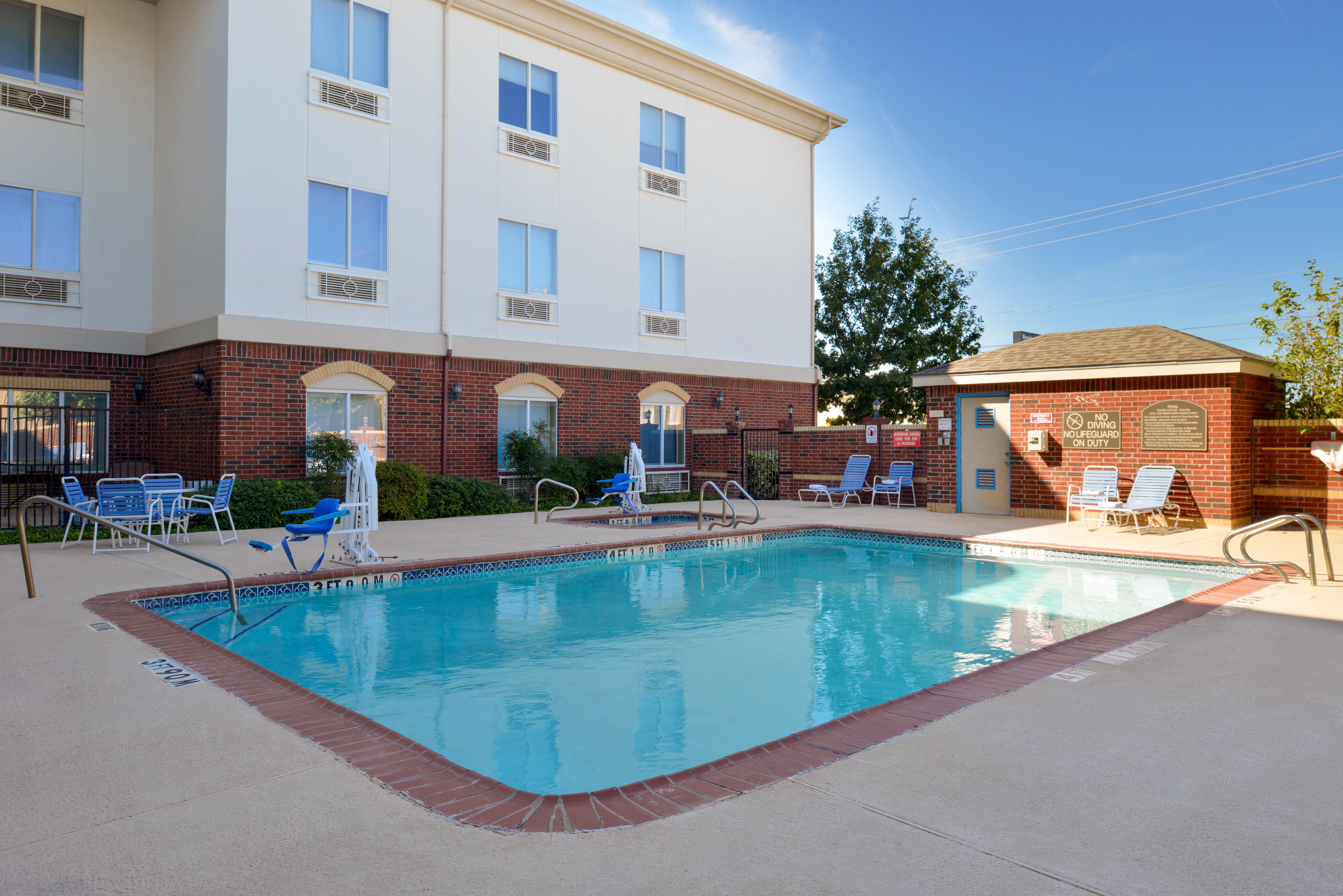 Holiday Inn Express Hotel & Suites Abilene Mall South By Ihg Bagian luar foto