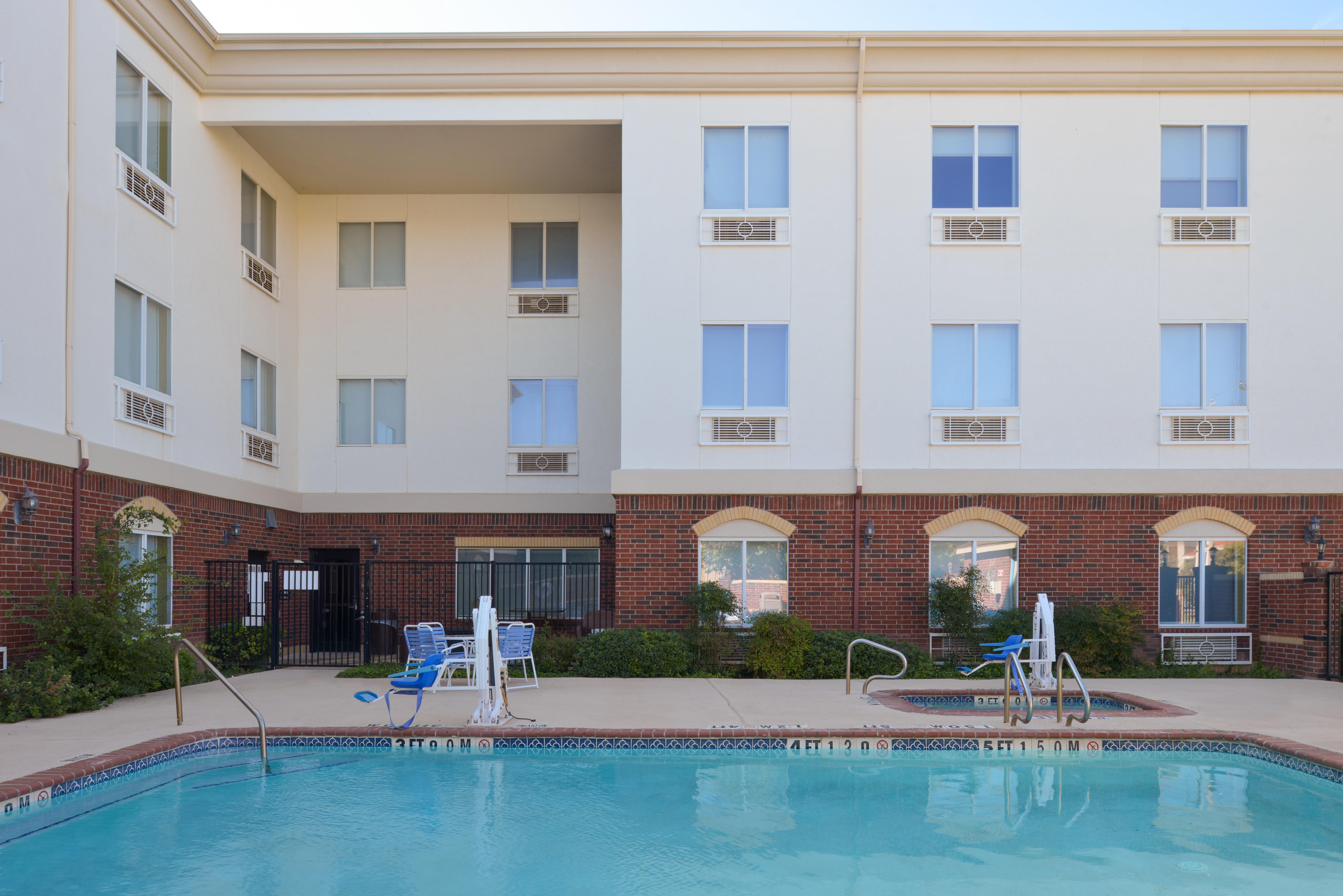 Holiday Inn Express Hotel & Suites Abilene Mall South By Ihg Bagian luar foto