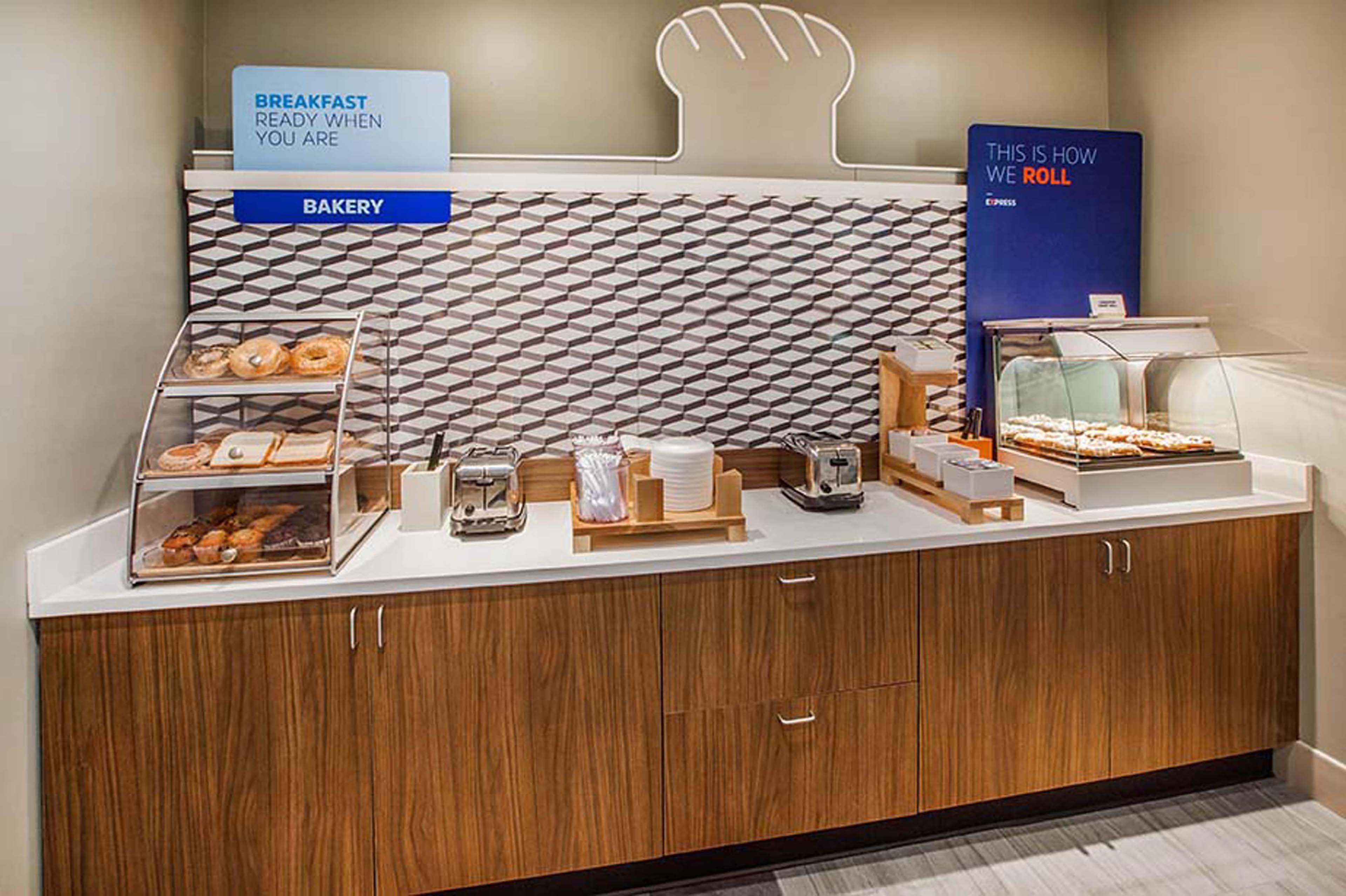 Holiday Inn Express Hotel & Suites Abilene Mall South By Ihg Bagian luar foto